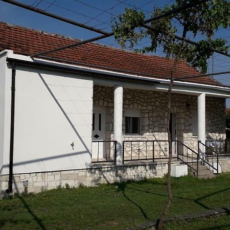 Kamena Kuca Family Rodin Apartment Capljina Luaran gambar