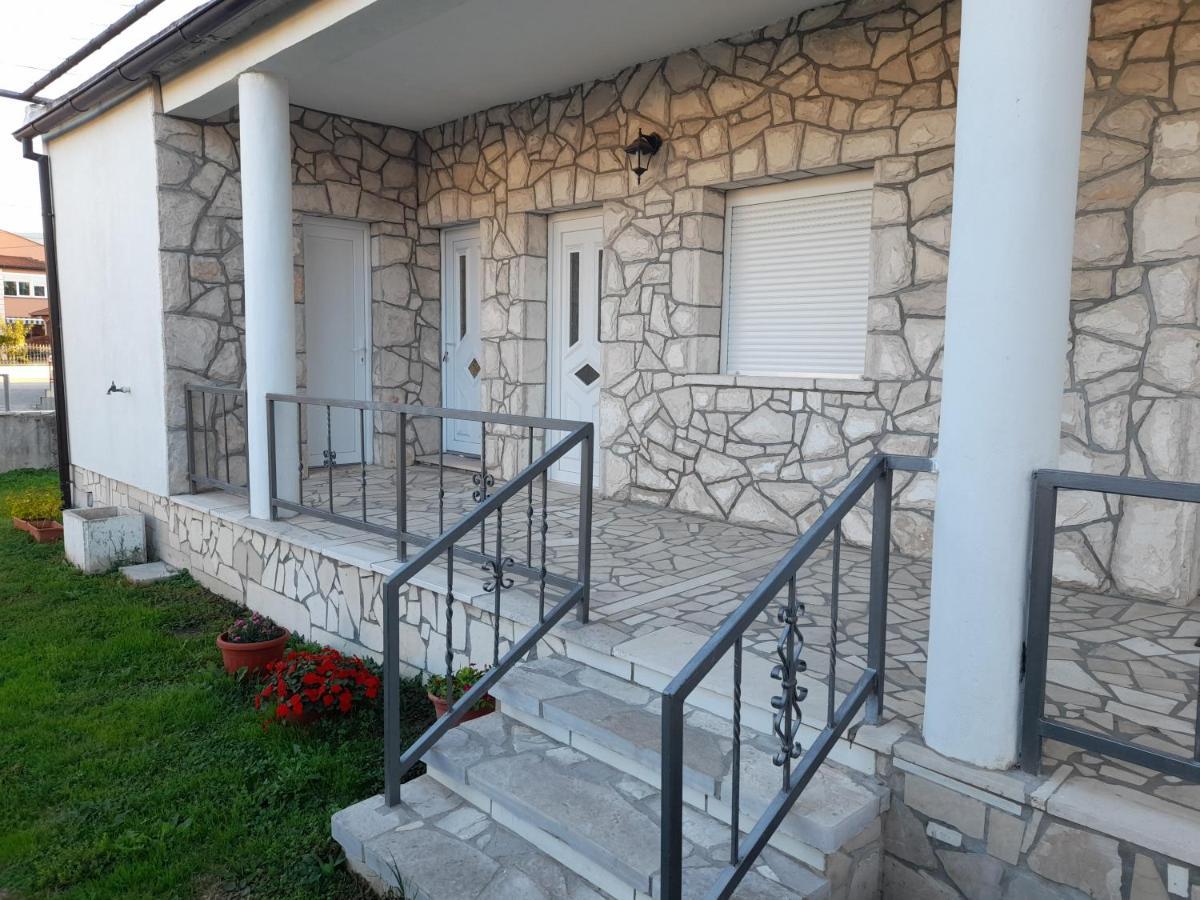 Kamena Kuca Family Rodin Apartment Capljina Luaran gambar